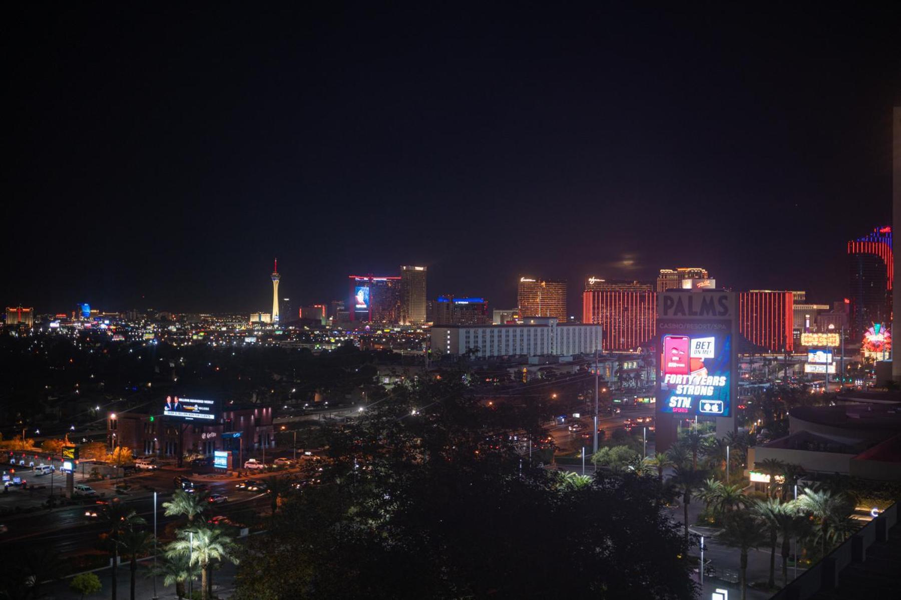 Stripviewsuites Two-Bedroom Con-Joined Exclusive Condo Las Vegas Room photo